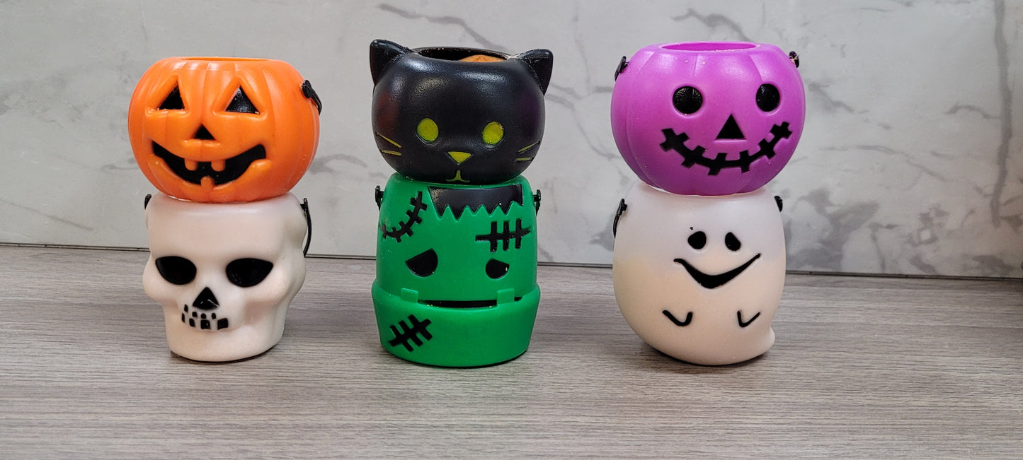 Pleasantly Pumpkin Bath Bomb in Pumpkin Bucket with Toy