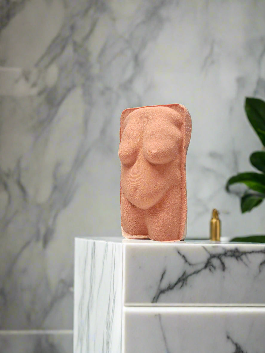 Lover's Choice Woman's Body Bath Bomb