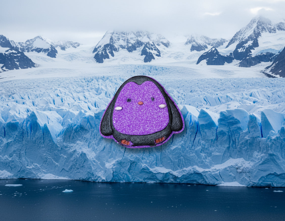Sugar Plums & Figs Baby Penguin Bath Bomb