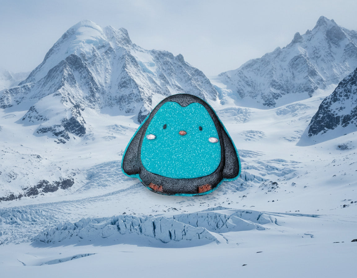 Iced Vanilla Woods Baby Penguin Bath Bomb