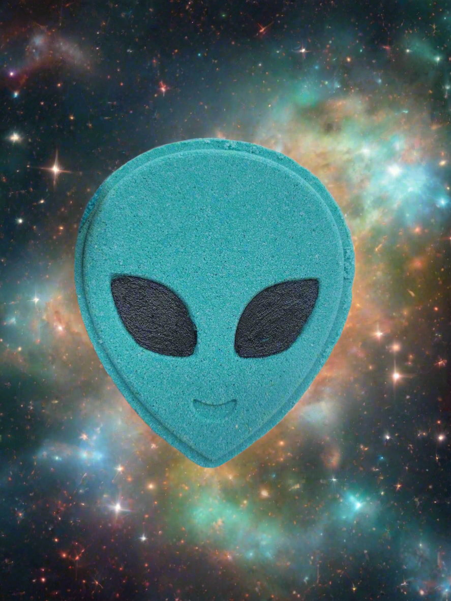 Mermaids at Midnight Alien Bath Bomb