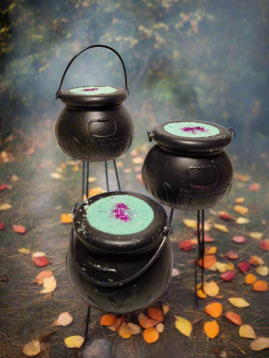 Cauldron Candy Cauldron Bath Bomb with Toy
