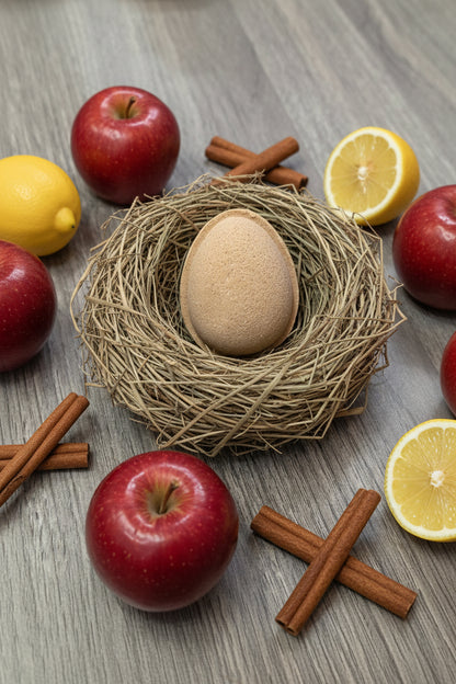 Autumn Magic Hatching Egg Bath Bomb with Star