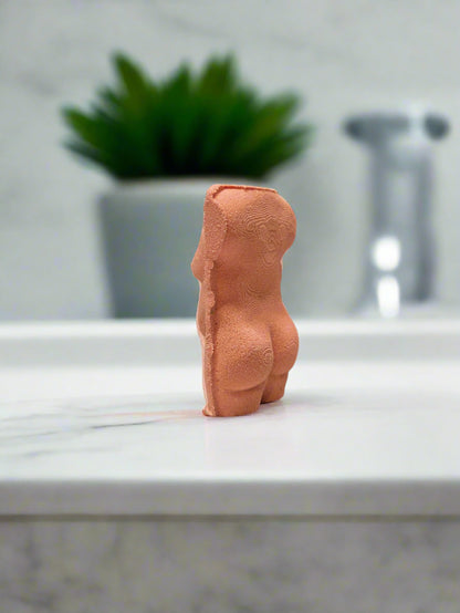 Lover's Choice Woman's Body Bath Bomb