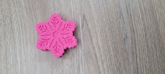 Softly Falling Snow Snowflake Bath Bomb